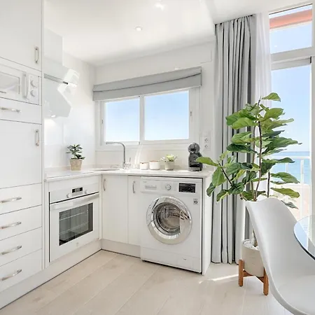 Hanami Avenida De Espana Sea Front