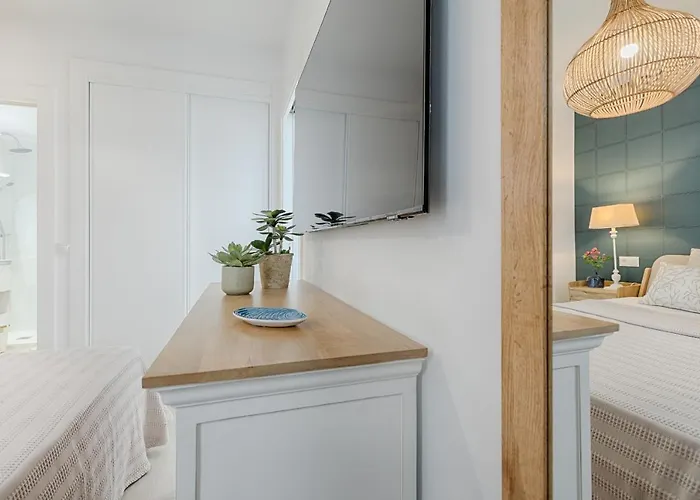 Hanami Avenida De Espana Sea Front Appartement Estepona