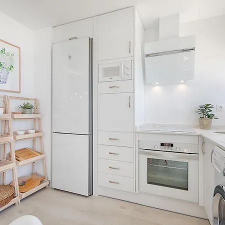 Hanami Avenida De Espana Sea Front *