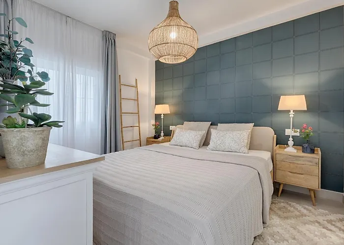 Hanami Avenida De Espana Sea Front *